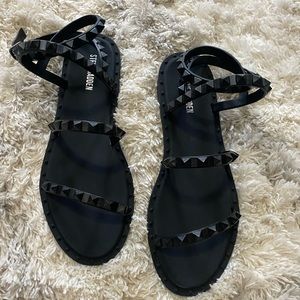 Steve Madden Travel J black studded sandals
